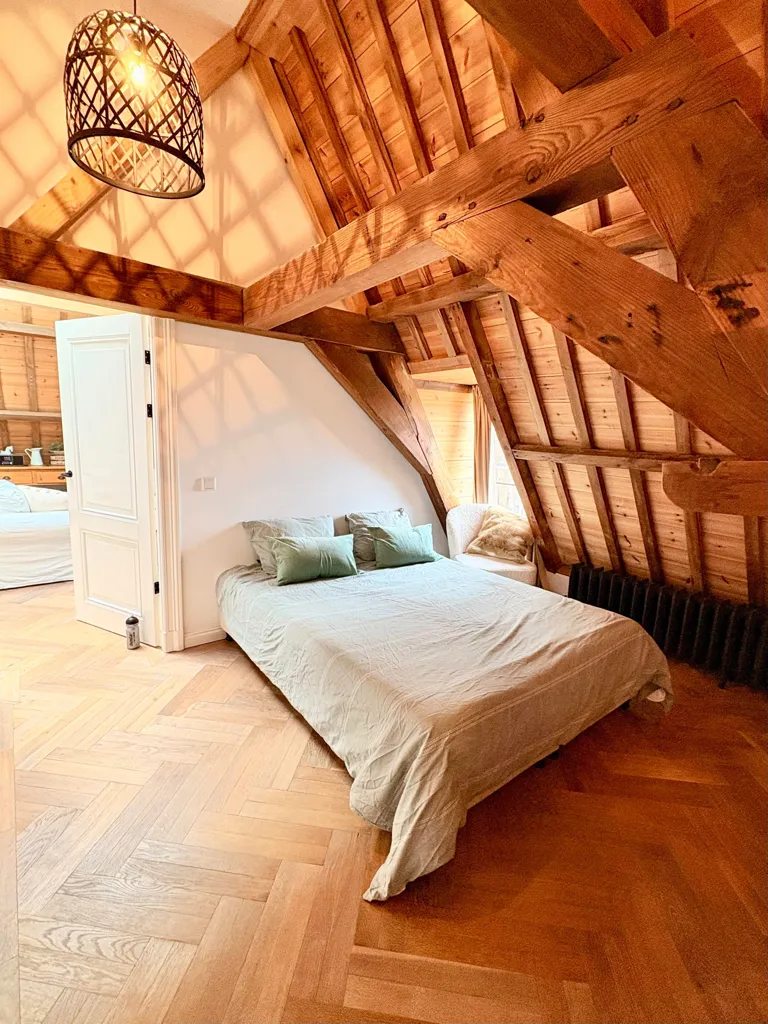 Magamistoad - Loft in 18th-Century Monument in Middelburg
