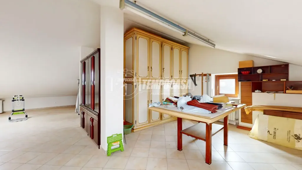 Toad - Spacious Apartment with Balcony in La Loggia