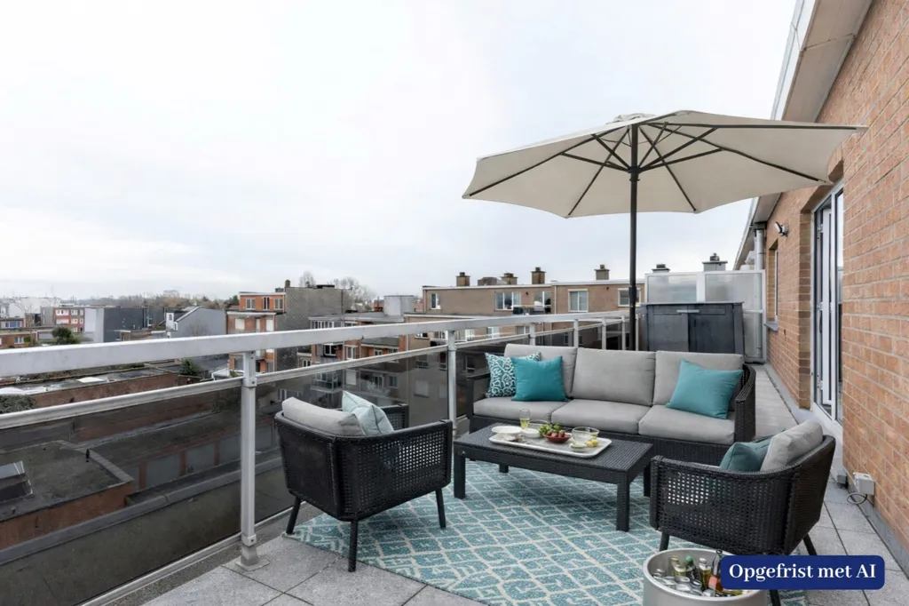 Terrace - Dutch-Style Apartment with Panoramic View in Deurne