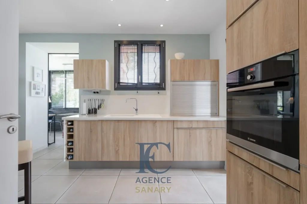 Cuisine - Maison d'Architecte Rénovée avec Piscine à l'Escourche