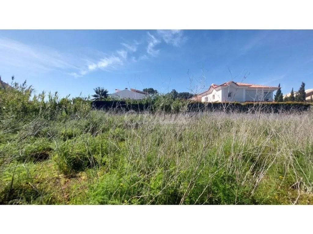 Jardin - Development Land in Birre, Cascais