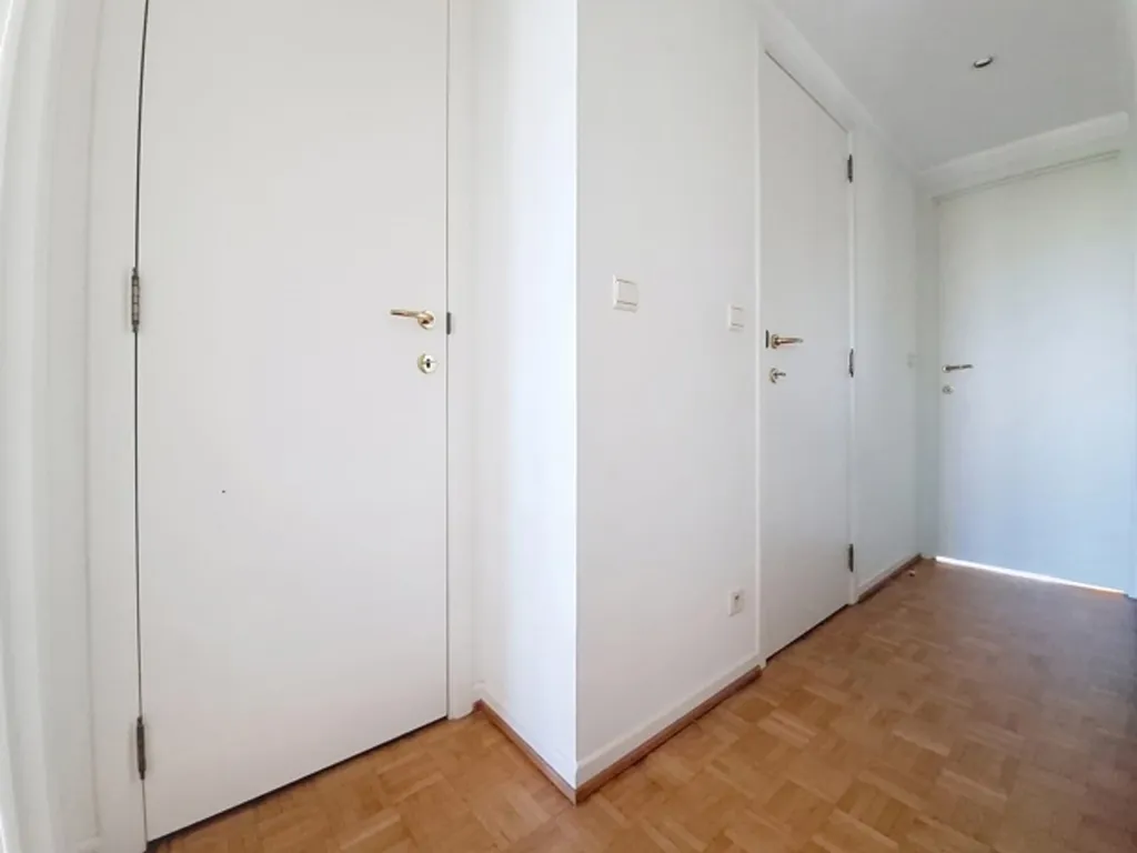 Ingresso - Three-Bedroom Flat near Soignes Forest