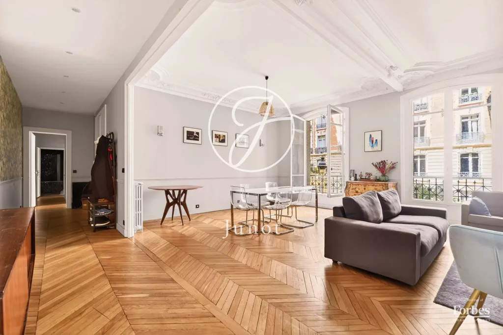 Séjour - Appartement avec Cheminée et Jardin à Paris 9ème