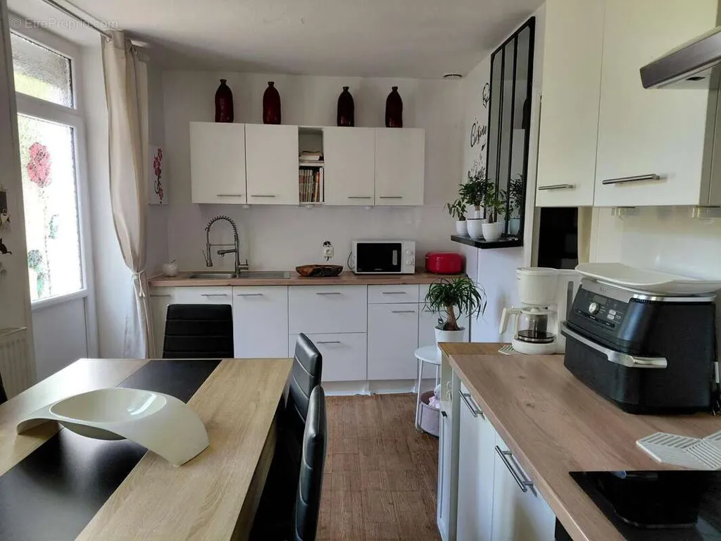 Maison 3 pièces à La Pacaudiere
