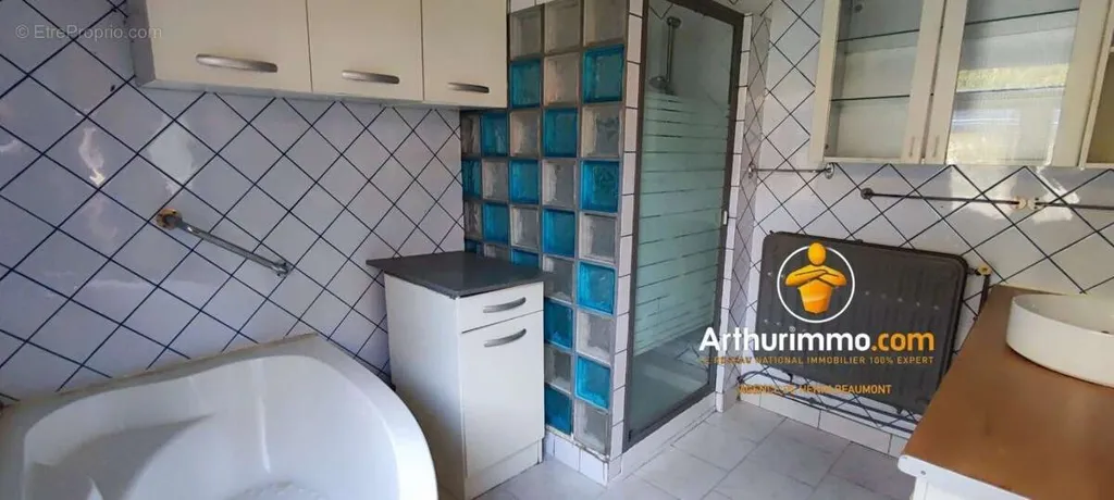 Salles de bain - Maison 6 pièces à Henin-Beaumont