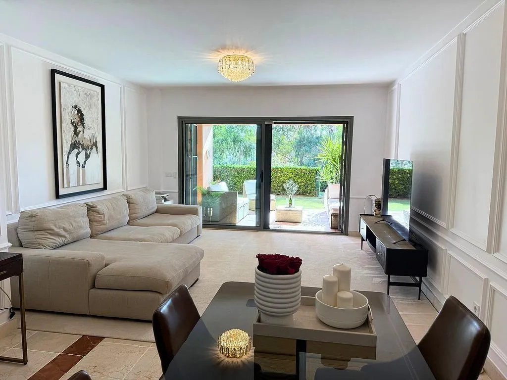 Séjour - Modern Apartment with Pool in Estepona East