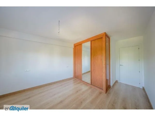 Magamistoad - Fully Renovated Flat with Terrace in Carabanchel