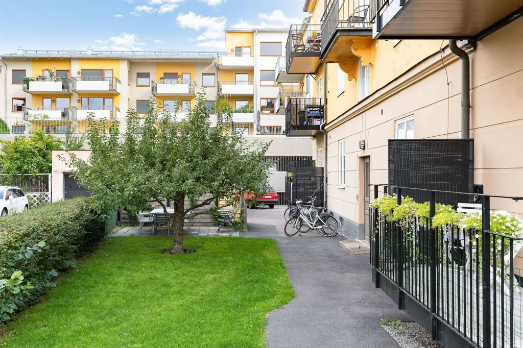 Giardino - Apartment with High Ceilings in Linköping