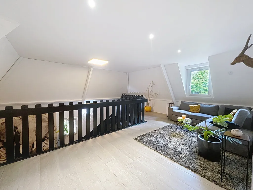 Séjour - Maison avec Piscine et Jardin à Dinan