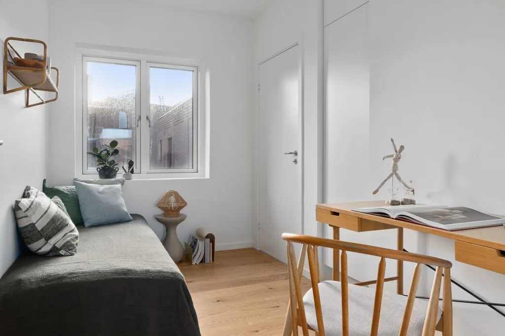 Kabinet - Apartment with Balcony in Banebyen