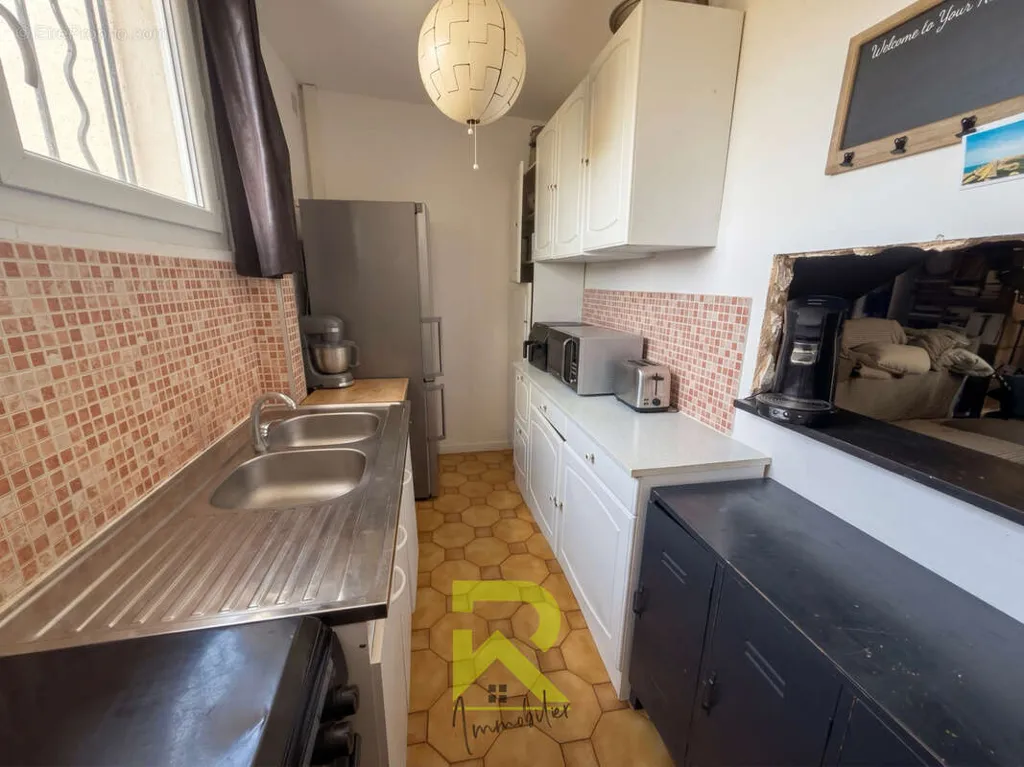 Cuisine - Maison T4 avec Jardin et Garage au Grau d'Agde