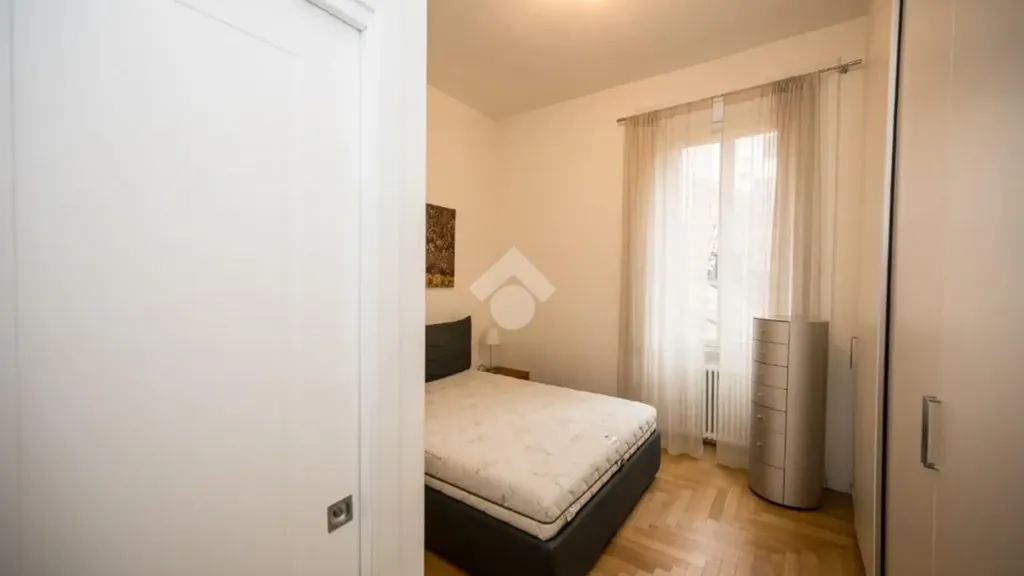 Magamistoad - Elegant Trilocale with Balcony in Milan