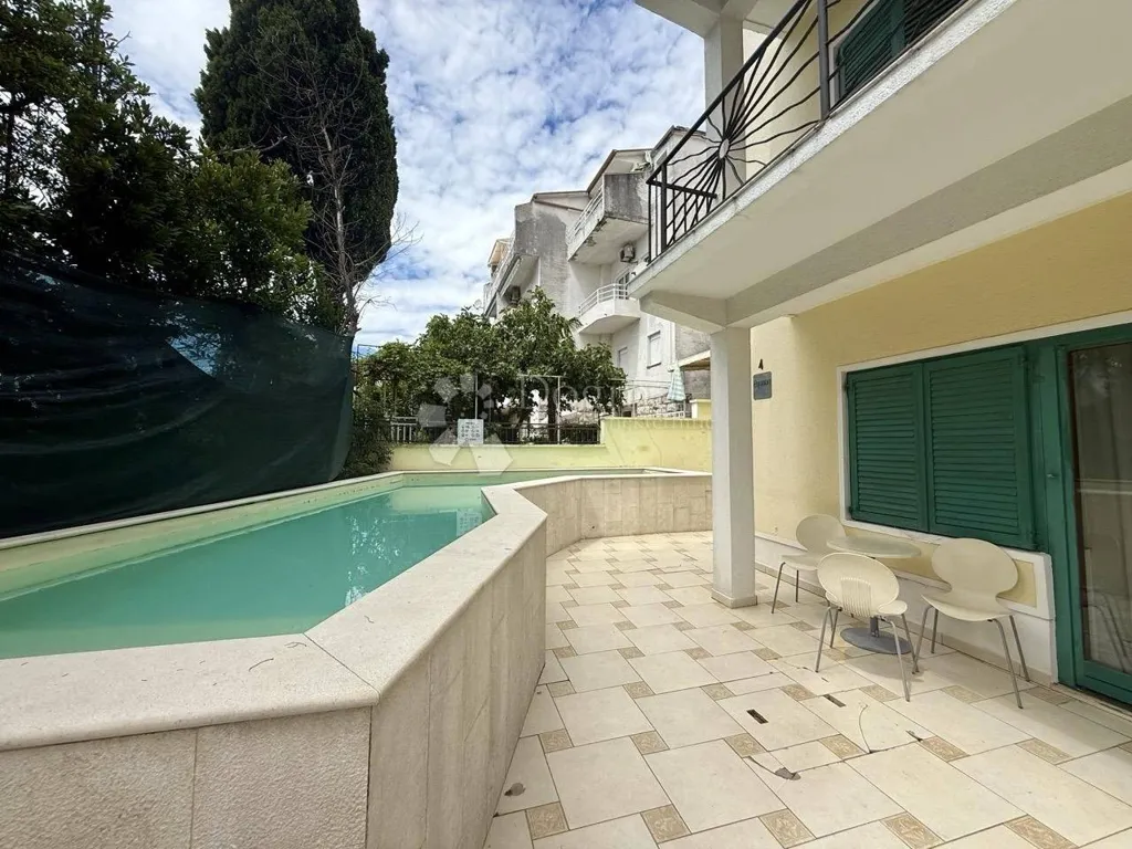 Piscine - Villa with Outdoor Pool in Crikvenica Centre