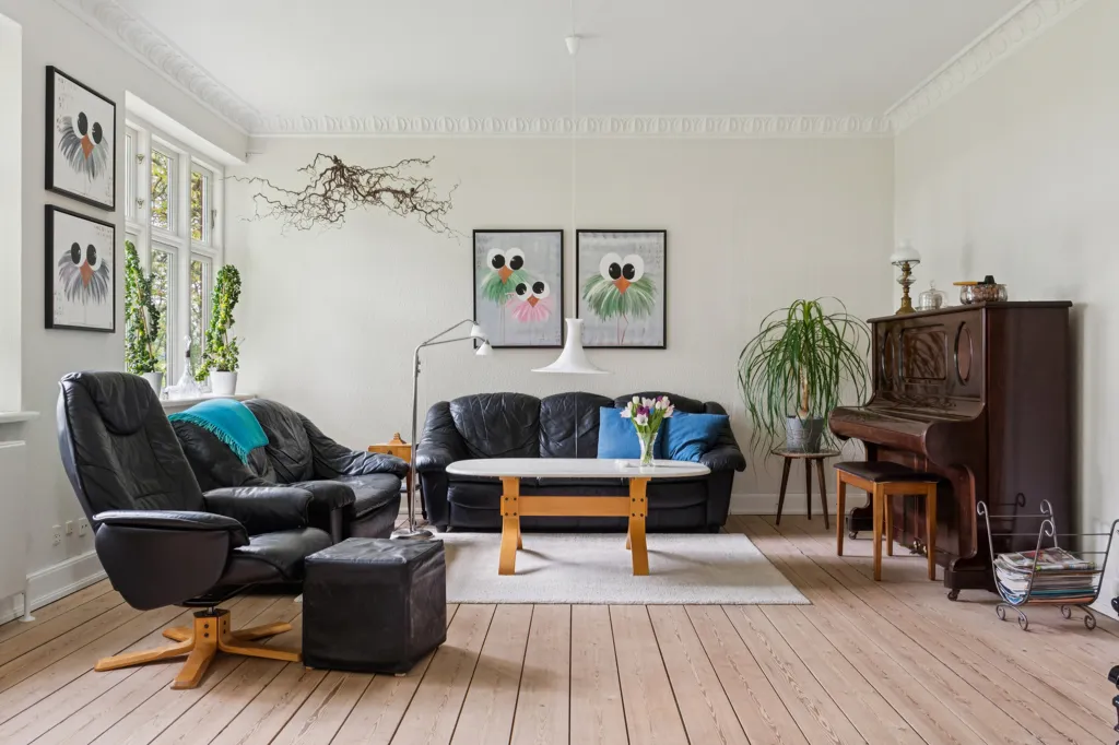 Elutuba - Classic Farmhouse with Stable in Kosterslev