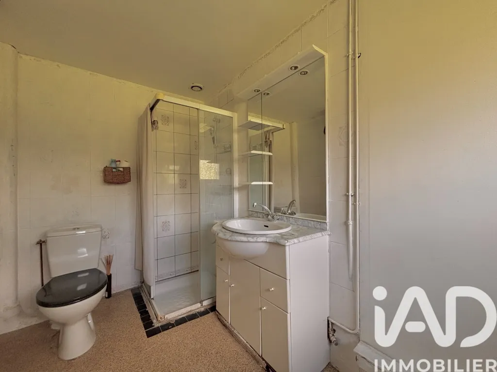 6-room house in La Motte-Tilly