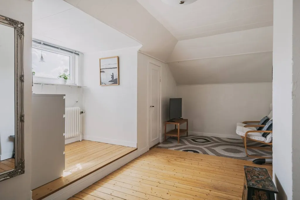 8-room house in Töreboda kommun