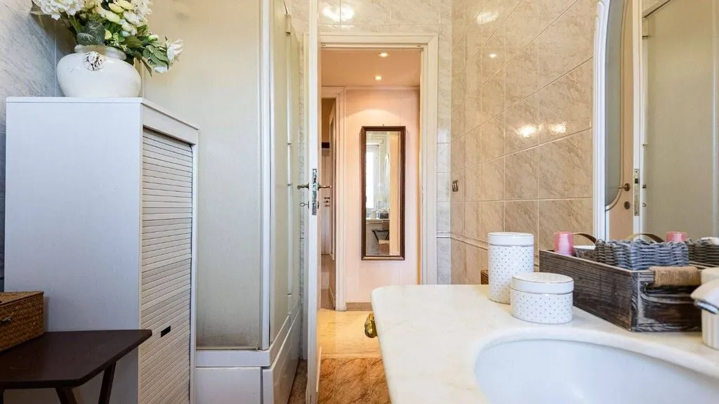 Bagni - Exclusive Penthouse with Panoramic Terrace in Rome