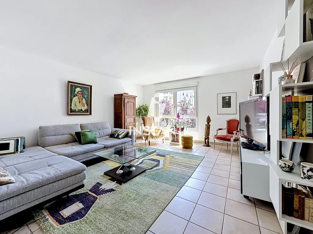 Elutuba - Duplex with South Terrace in Bry-Sur-Marne