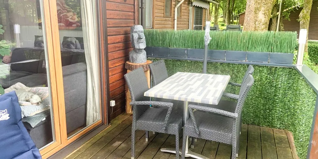 Terrass - Chalet with Terrace in Hodister