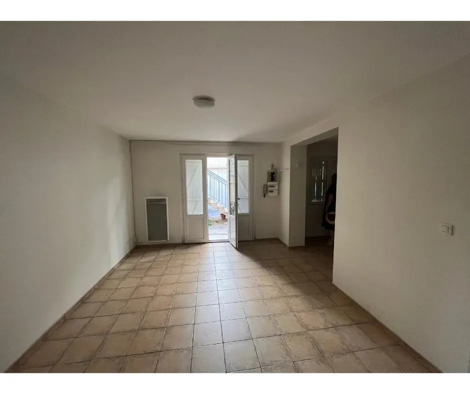 Toad - City Centre Studio with Courtyard in Toulouse