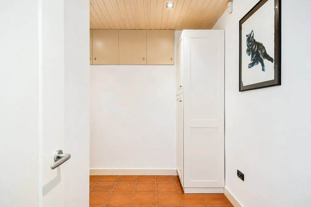 Entrée - Contemporary 5-Bedroom House with Pool in Sitges