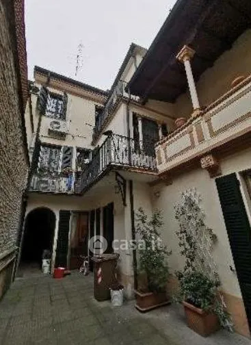 Aed - Four-Level Apartment with Terraces in Cremona