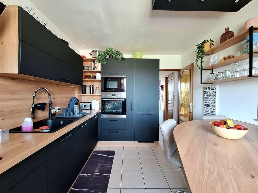 Maison 7 pièces à Dogneville