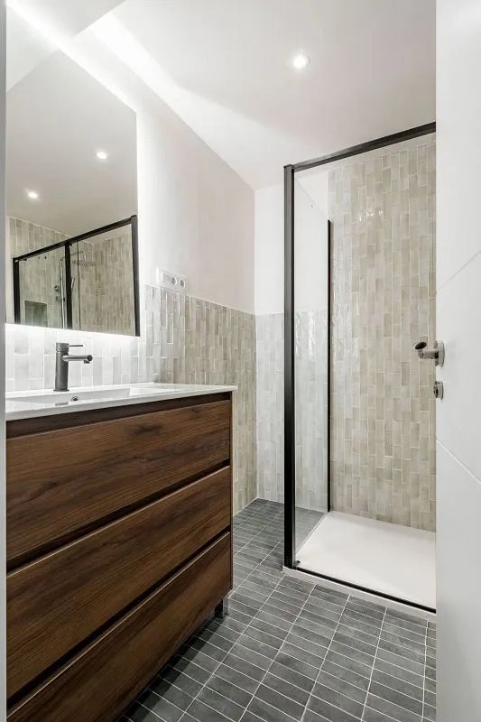 Salles de bain - Apartment with Air Conditioning in Tres Olivos