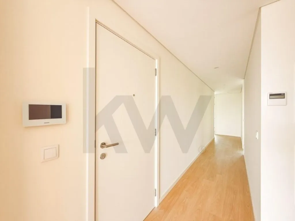 Entrée - Luxury Flat with River View in Aveiro Centre