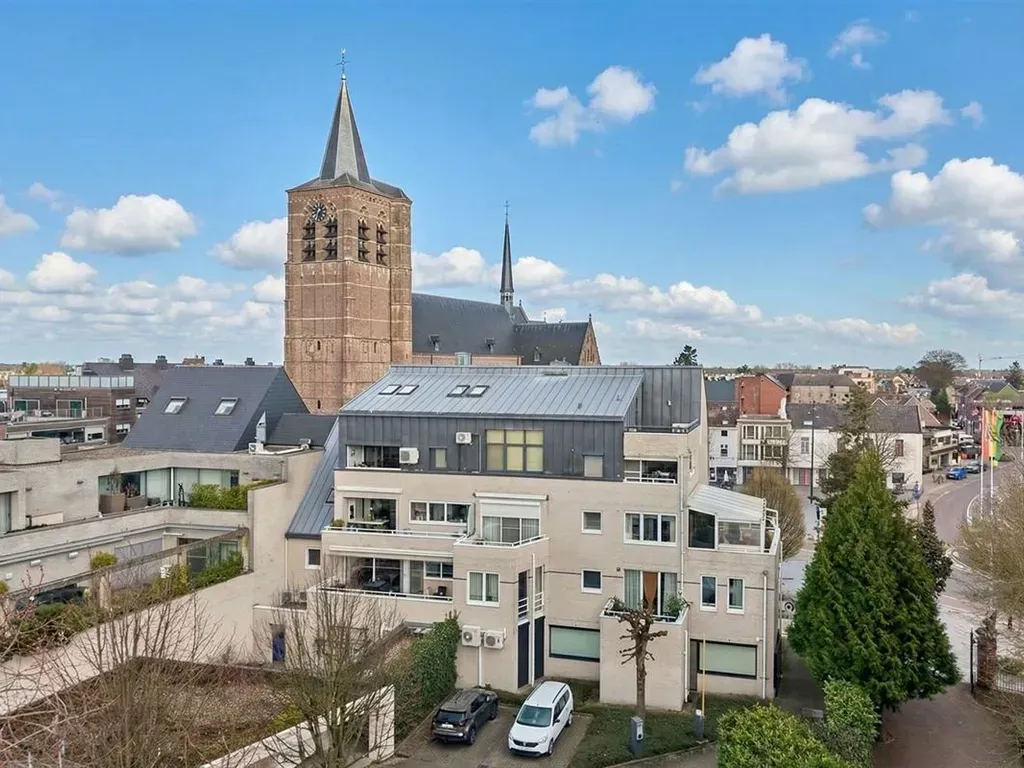 Extérieur - Appartement Central avec Terrasse à Lommel