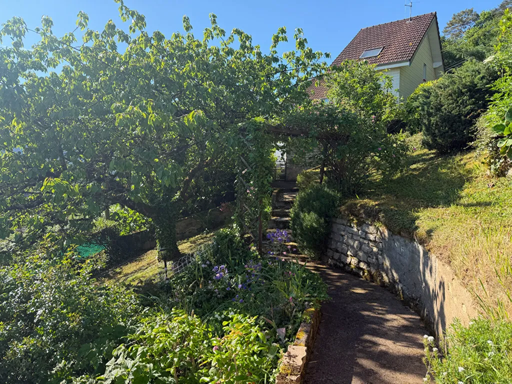 Aed - Charming House with Panoramic Terrace in Velotte