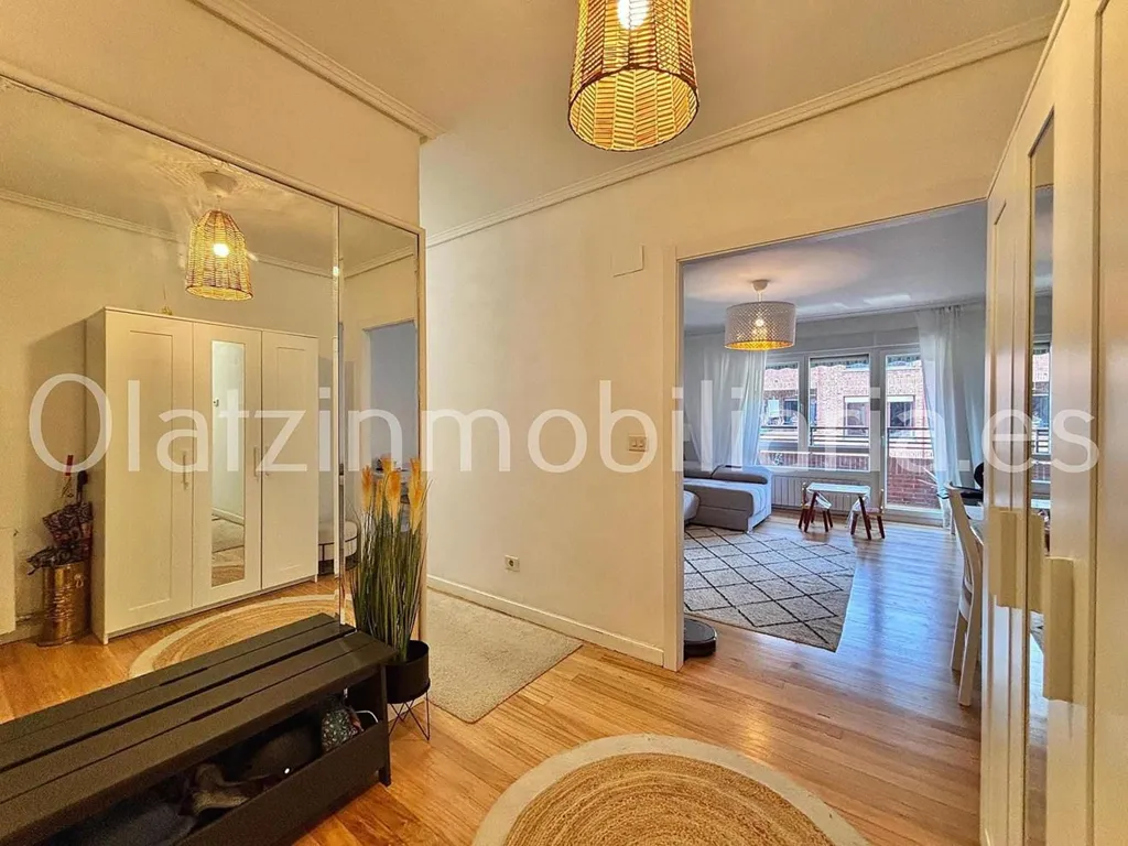 Hallway - Bright Apartment with Terrace in Zalla Centre