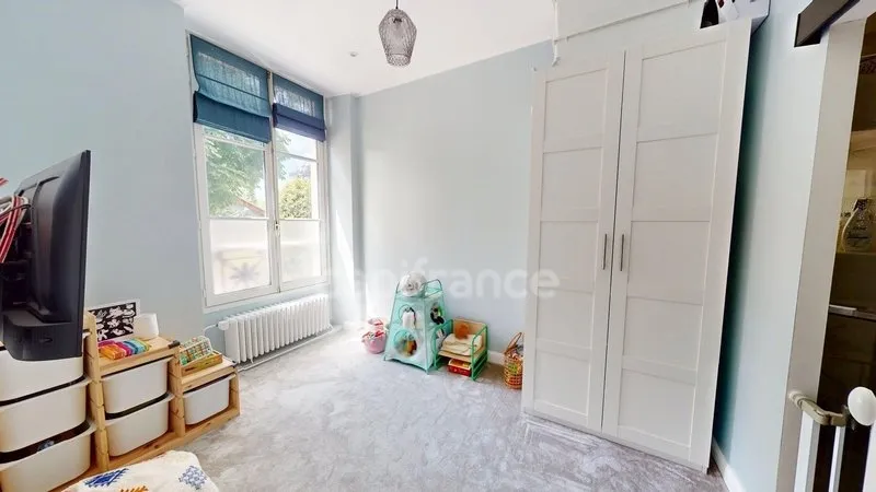 Chambres - Appartement de Caractère avec Jardin en Centre-Ville de Corbeil-Essonnes