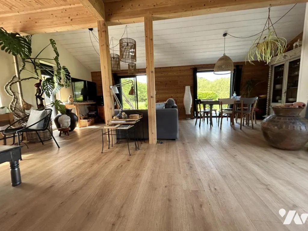 Soggiorno - Contemporary Villa with Pool in Locmaria