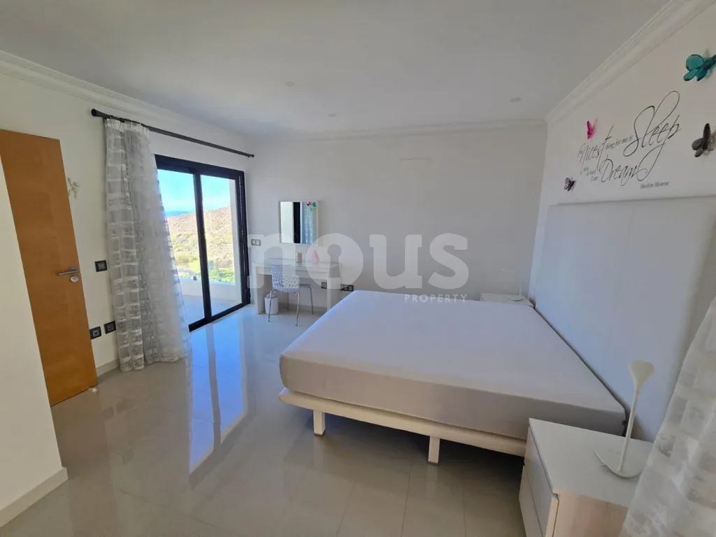 Chambres - Detached Villa with Pool and Ocean Views, Costa Adeje