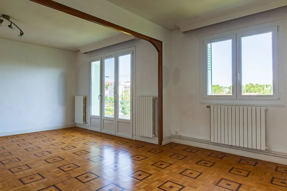Pièces - Appartement 4 Pièces avec Balcon à Valence