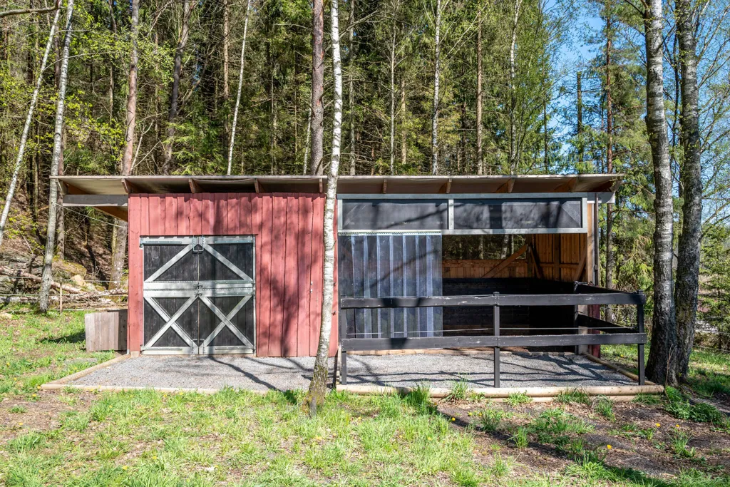 Välivaade - 1920s Villa with Garden in Fritsla