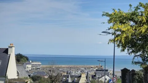 Extérieur - Pavillon à 600m de la Plage à Binic-Étables-sur-Mer