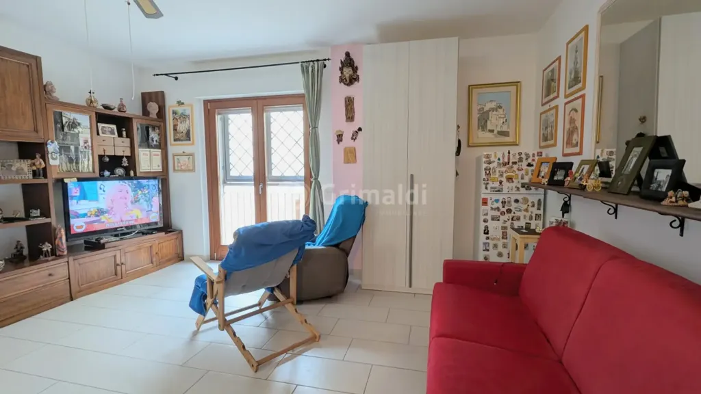 Elutuba - Modern Apartment with Parking in Nettuno Centre