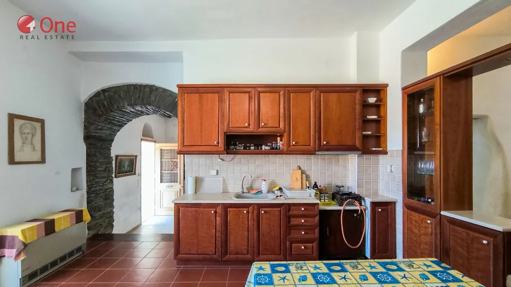 Cucina - 19th Century Stone House with Terrace in Mesaria