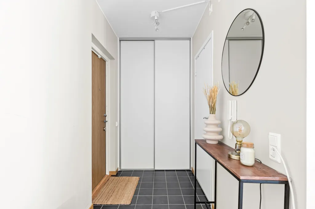 Entrée - Modern Flat with 20 m² Balcony in Uppsala