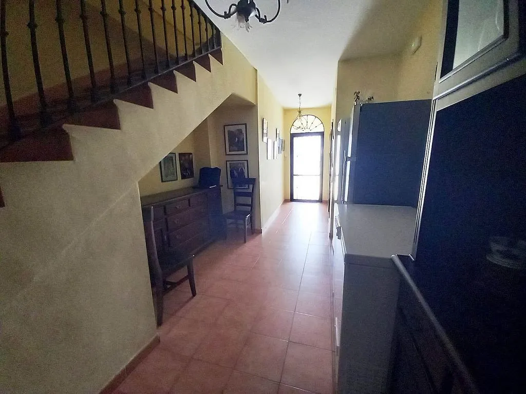 Entrée - Semi-detached House with Balcony in El Pedroso