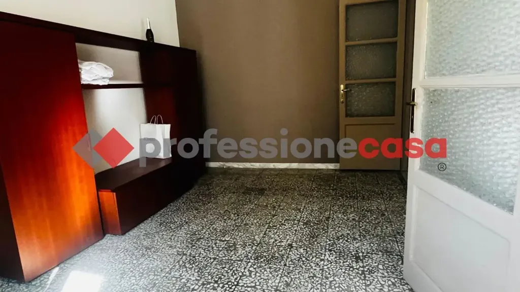 Entrée - 3-Bedroom Apartment with Balcony in Catania
