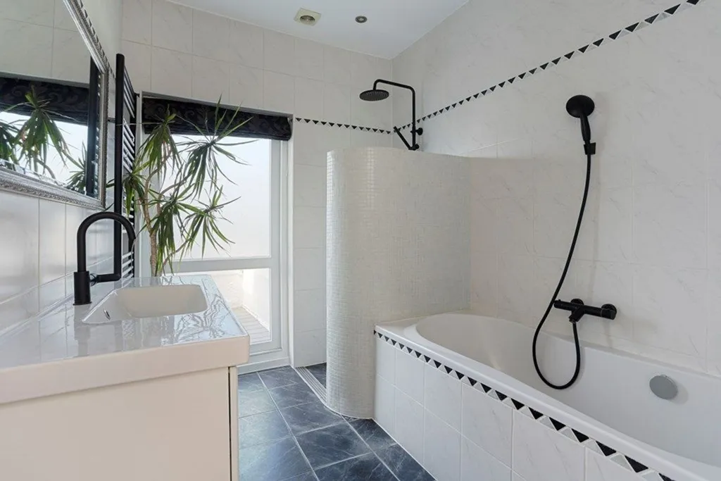 Vannitoad - Tussenwoning with Garden in Den Haag
