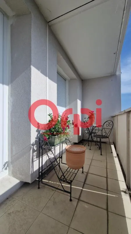 Balcon - Appartement avec balcon à Neuilly-sur-Marne