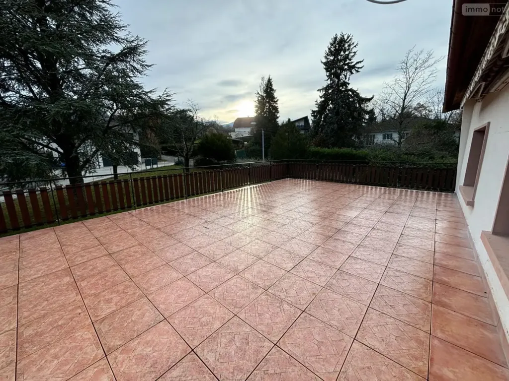 Terrasse - Maison avec Vue Montagne à Barberaz