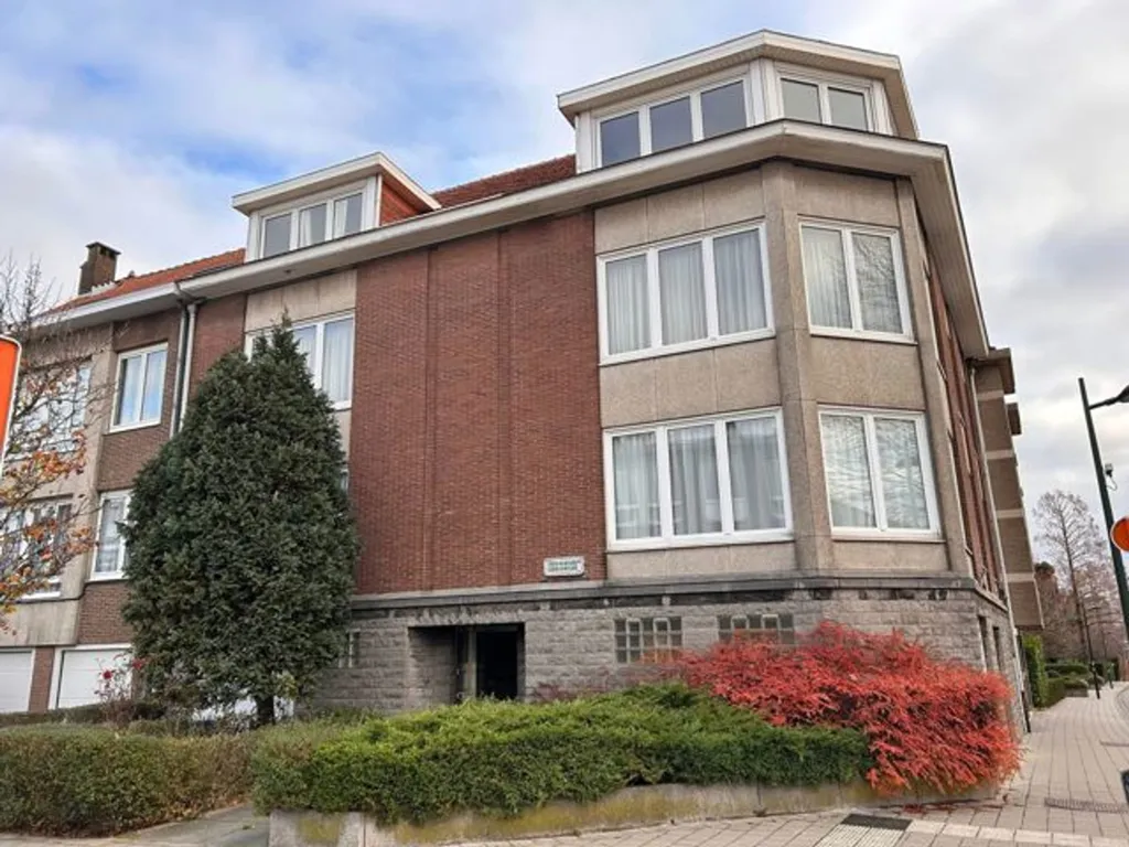 Välivaade - Spacious Apartment with Terrace in Woluwe-Saint-Lambert