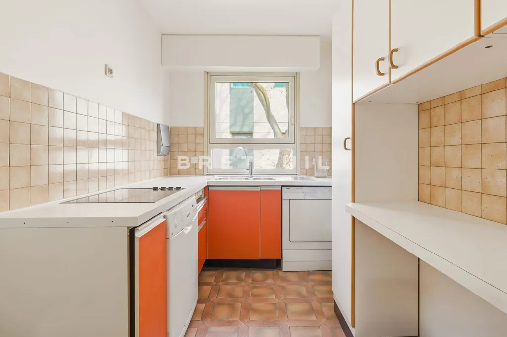 Cuisine - Appartement 5 pièces à Neuilly-sur-Seine