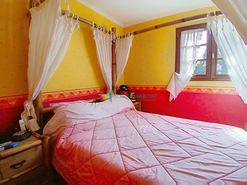 Magamistoad - House with Large Garden in Saint Clet