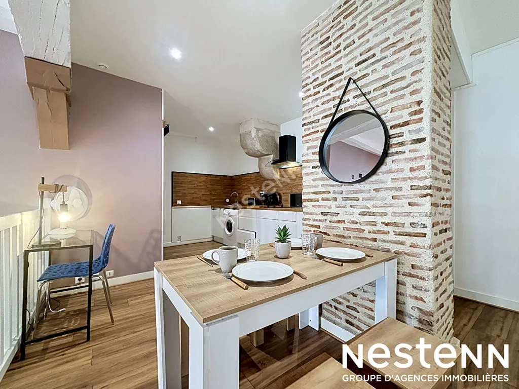 Dining Room - Furnished Studio in Central Tours